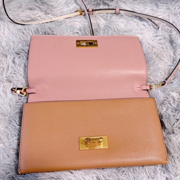 Tory Burch Pink and Tan Crossbody Bag with Gold Hardware - Picture 5 of 8